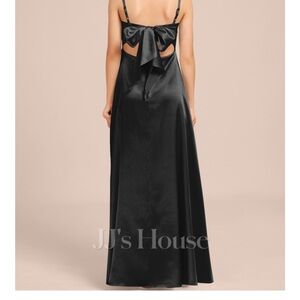JJs House Elegant Black Maxi Dress